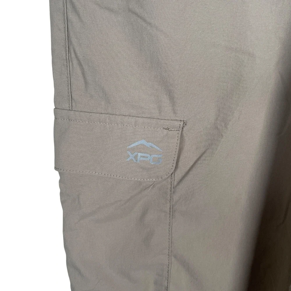 Cabelas XPG Cargo Pants Womens 10 Beige Stretch Nylon Hiking Roll Up‎ read